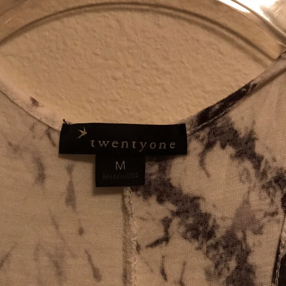 Tie-die Tank Top - Picture 5 of 5